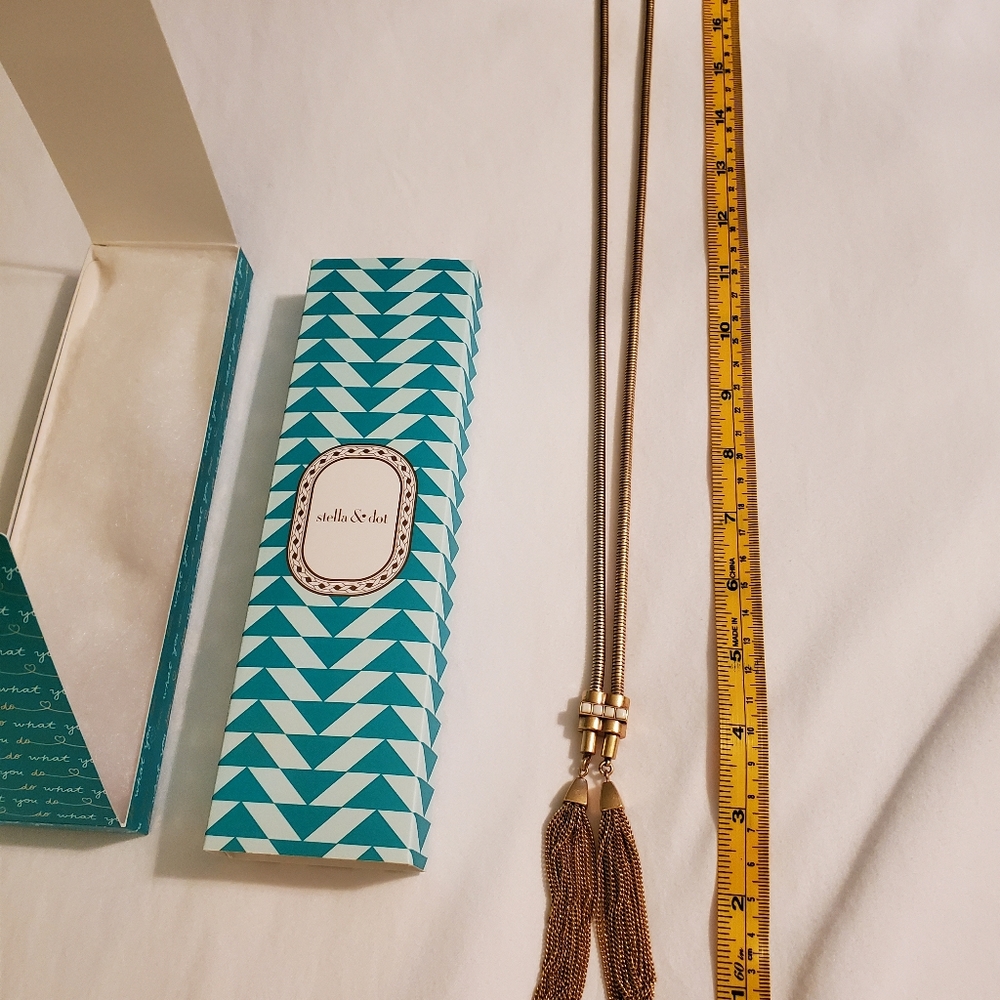 Stella and Dot Goldtone Larriet Tassel Necklace